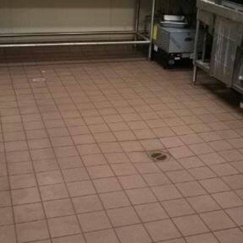 Ceramic (tile and grout) before service