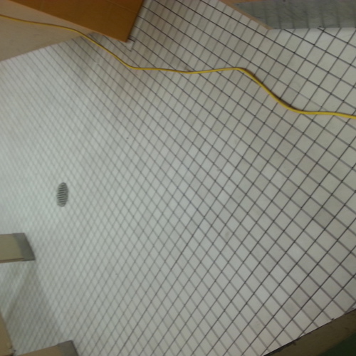 Ceramic (tile and grout) before service
