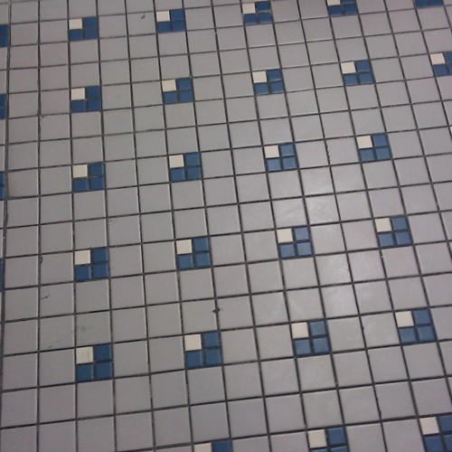 Ceramic (tile and grout) before service