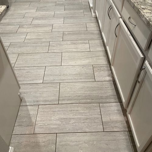Ceramic (tile and grout) before service