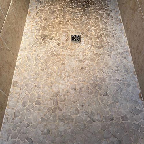 Ceramic (tile and grout) before service