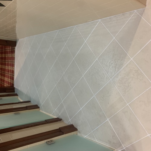 Ceramic (tile and grout) after service