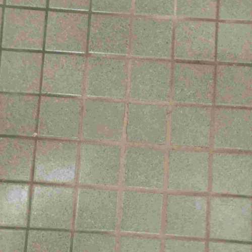 Ceramic (tile and grout) before service